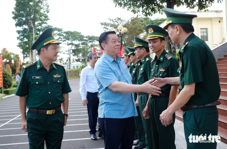 'Dứt khoát không để xảy ra xung đột vũ lực trên tuyến biên giới!' - Ảnh 1.