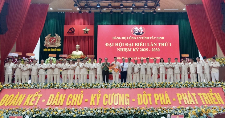 Thiếu tướng Vũ Như Hà giữ chức bí thư Đảng ủy Công an tỉnh Tây Ninh - Ảnh 2.