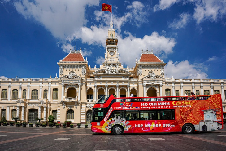 Xe buýt 2 tầng - Ảnh 1.