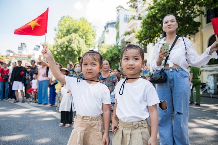 Hồ Gươm - Ảnh 12.