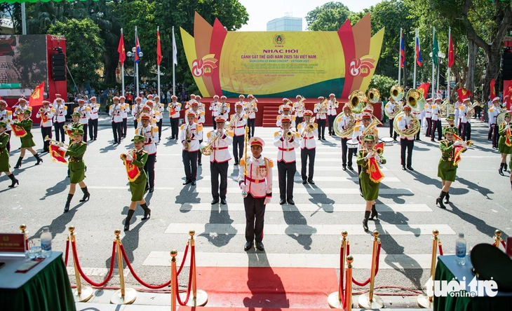 Hồ Gươm - Ảnh 16.