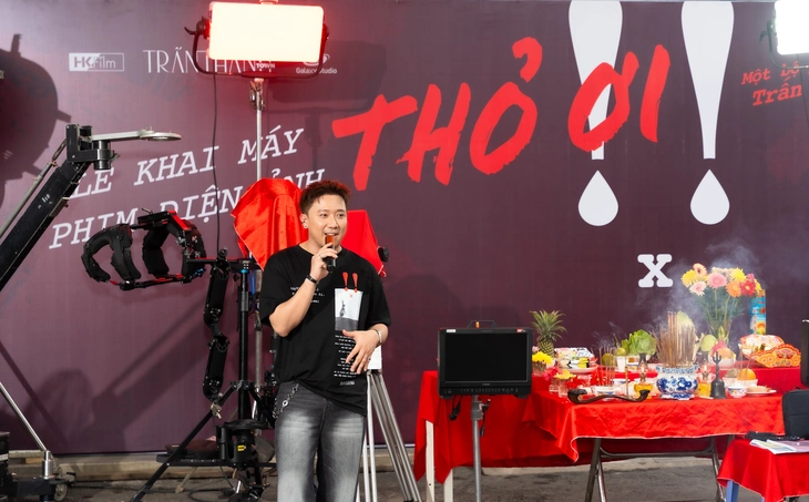 Trấn Thành khai máy phim Tết 'Thỏ ơi!!', giấu mặt toàn bộ diễn viên - Ảnh 1.