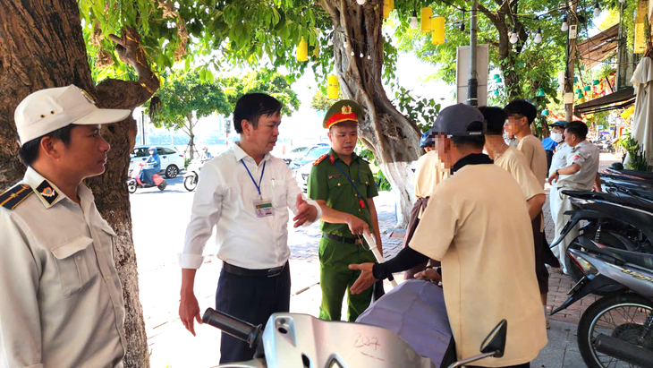 vỉa hè - Ảnh 4.