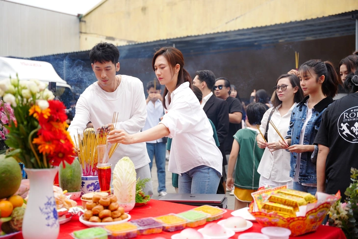 Tết này Tuấn Trần và Phương Anh Đào đối đầu Trấn Thành - Ảnh 1. Tuấn Trần - Ảnh 1.