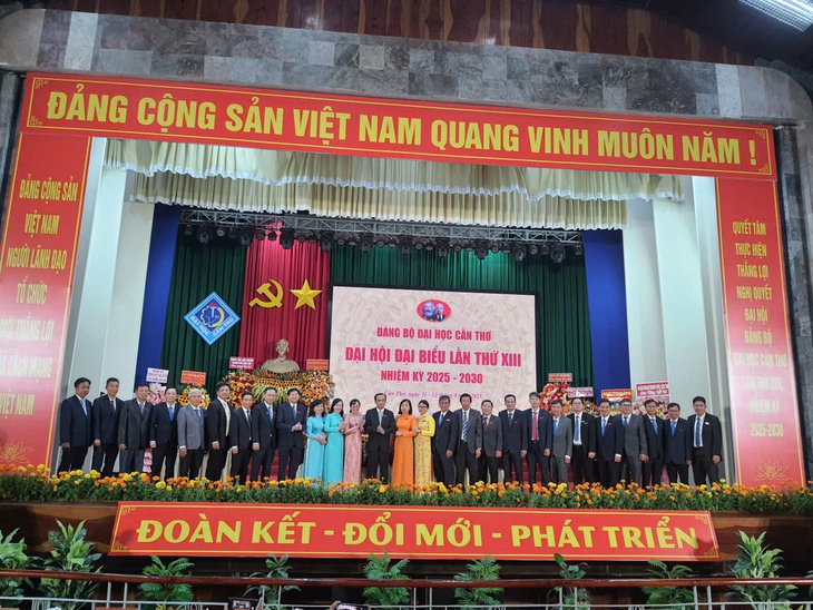Đưa Đại học Cần Thơ vào nhóm các trường đại học hàng đầu châu Á - Ảnh 2.