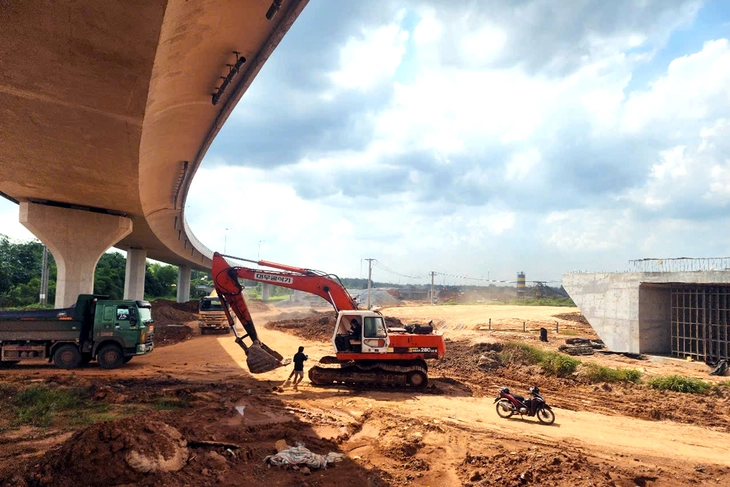 Chuyển chuyến bay quốc tế từ Tân Sơn Nhất về sân bay Long Thành: Bước đi chiến lược - Ảnh 2.