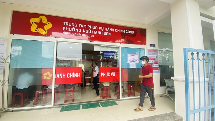 Công chức cấp phường ở Đà Nẵng được ủy quyền chứng thực hợp đồng, giao dịch liên quan bất động sản - Ảnh 2.