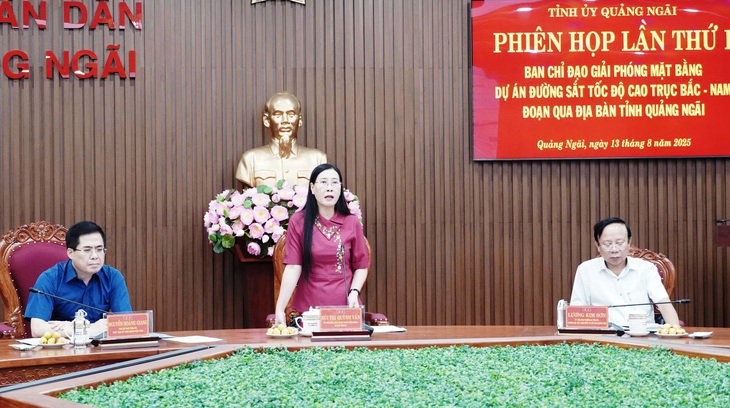 Thu hồi 562ha phục vụ đường sắt tốc độ cao Bắc - Nam qua Quảng Ngãi - Ảnh 1.