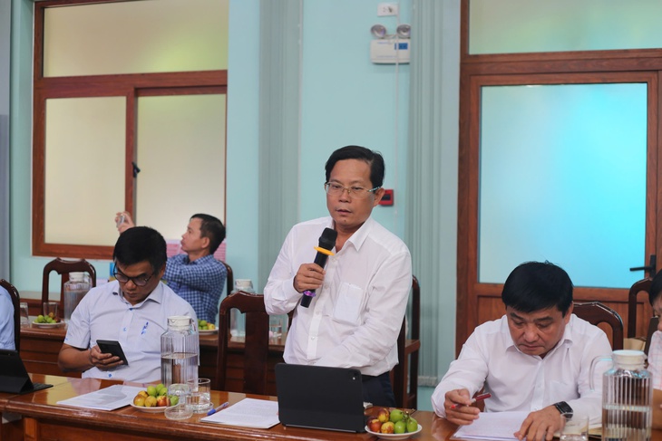 Lãnh đạo các cơ quan báo chí góp ý dự thảo báo cáo chính trị Đại hội Đảng bộ TP.HCM- Ảnh 5.