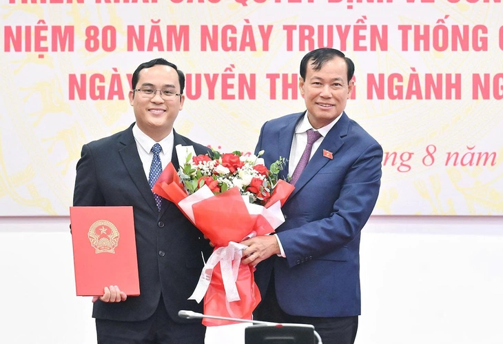 Trung tướng Đỗ Quang Thành thôi làm phó chủ nhiệm Ủy ban Quốc phòng, An ninh và Đối ngoại - Ảnh 3.