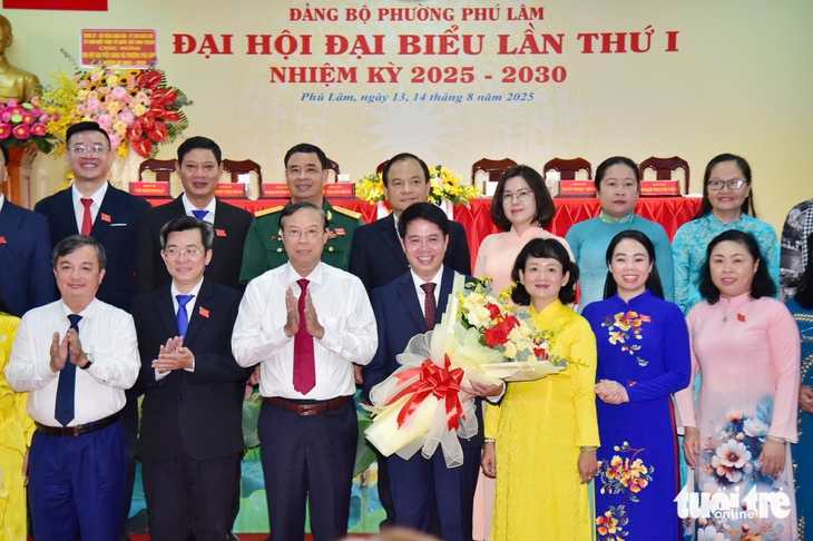 Phường Phú Lâm ưu tiên gỡ ùn ứ nút giao Tân Hòa Đông - Phan Anh trong nhiệm kỳ mới - Ảnh 3.