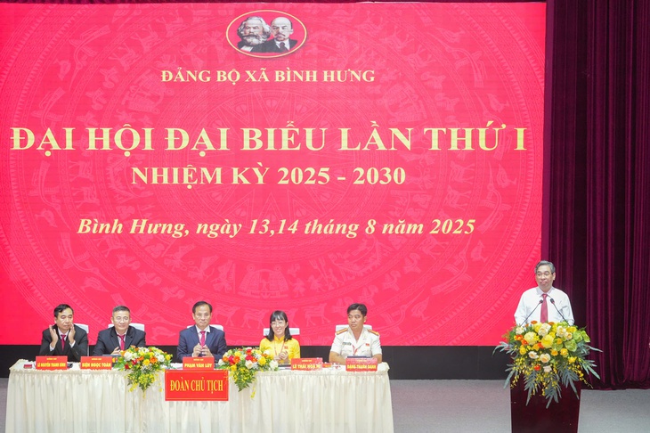 Ông Nguyễn Phước Lộc: Xã Bình Hưng cần phát triển dịch vụ, thương mại giá trị cao - Ảnh 2.