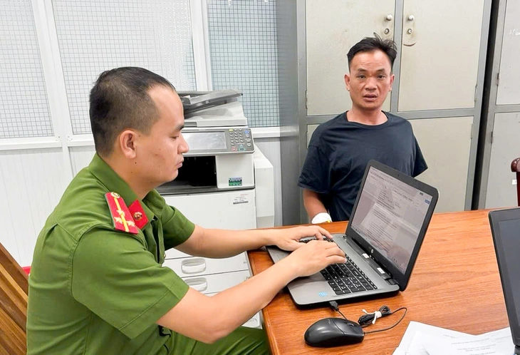 cảnh sát giao thông - Ảnh 1.