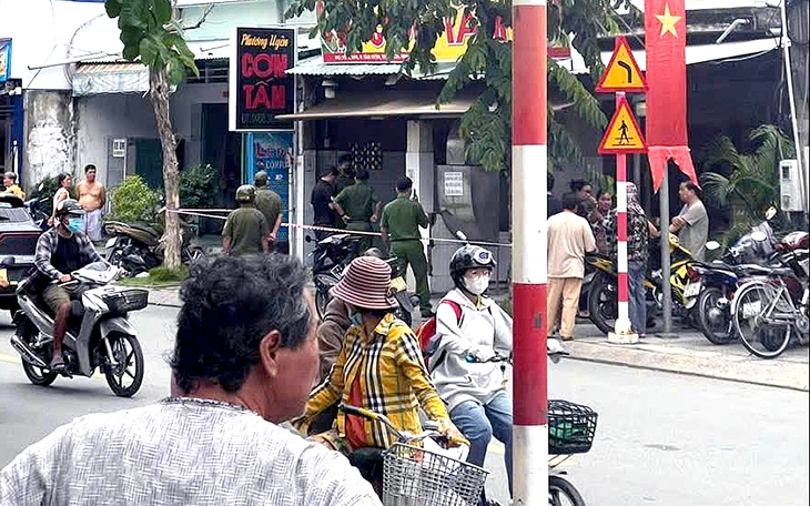 Truy bắt nghi phạm sát hại cụ bà 80 tuổi tử vong tại TP.HCM - Ảnh 3.