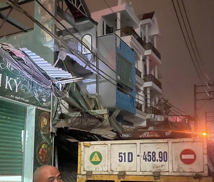 nổ - Ảnh 1.