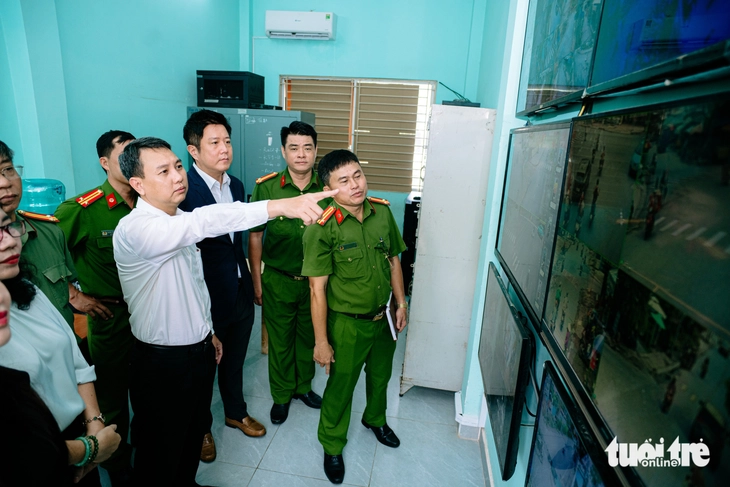 Phường Tăng Nhơn Phú lắp camera AI phát hiện mọi hành vi vi phạm - Ảnh 4.