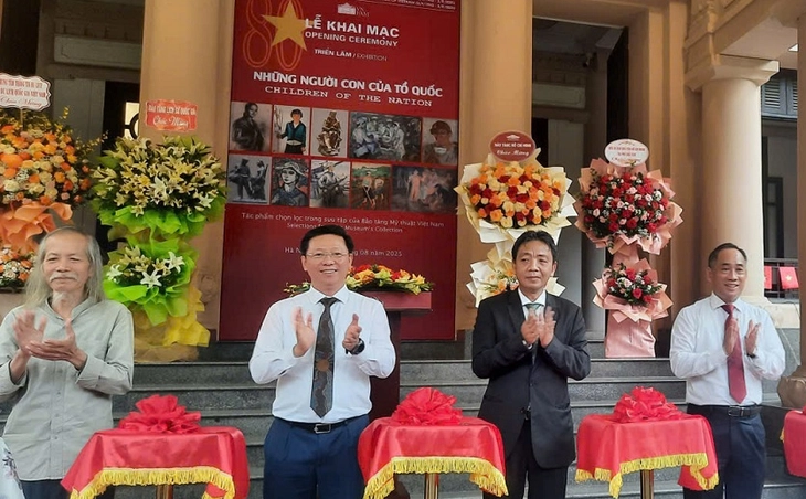  triển lãm - Ảnh 1.