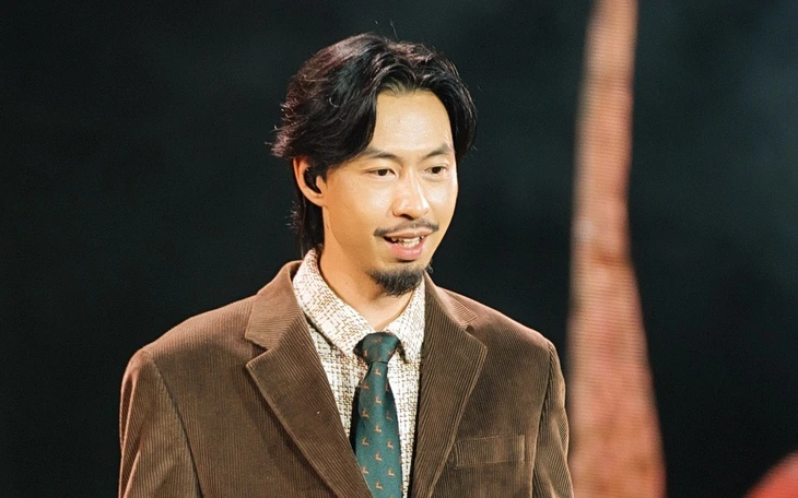Rapper Đen diễu hành 2-9: ‘Vui vì được là người dân của quê hương mình’ - Ảnh 6.