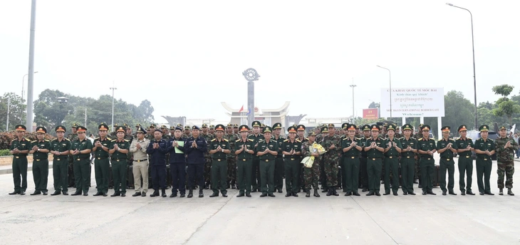 diễu binh - Ảnh 3.