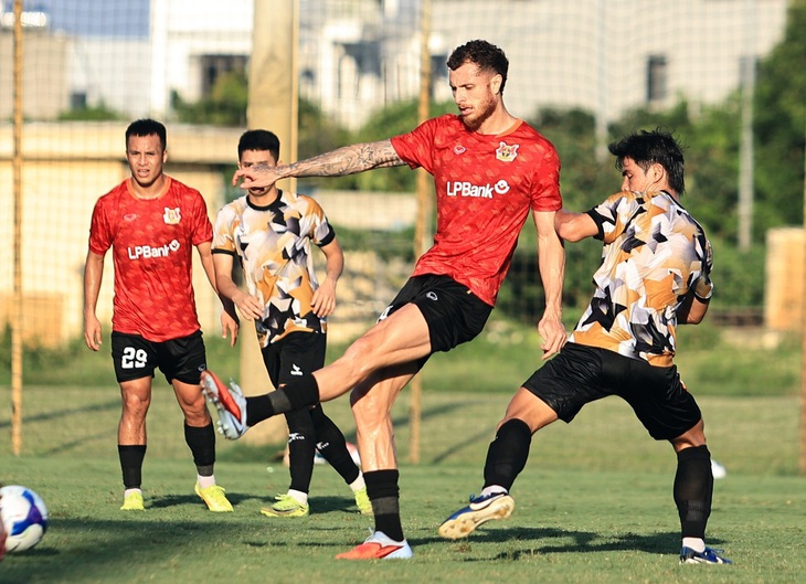 cầu thủ nhập tịch - Ảnh 2.
