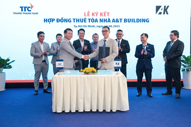 văn phòng  - Ảnh 1.