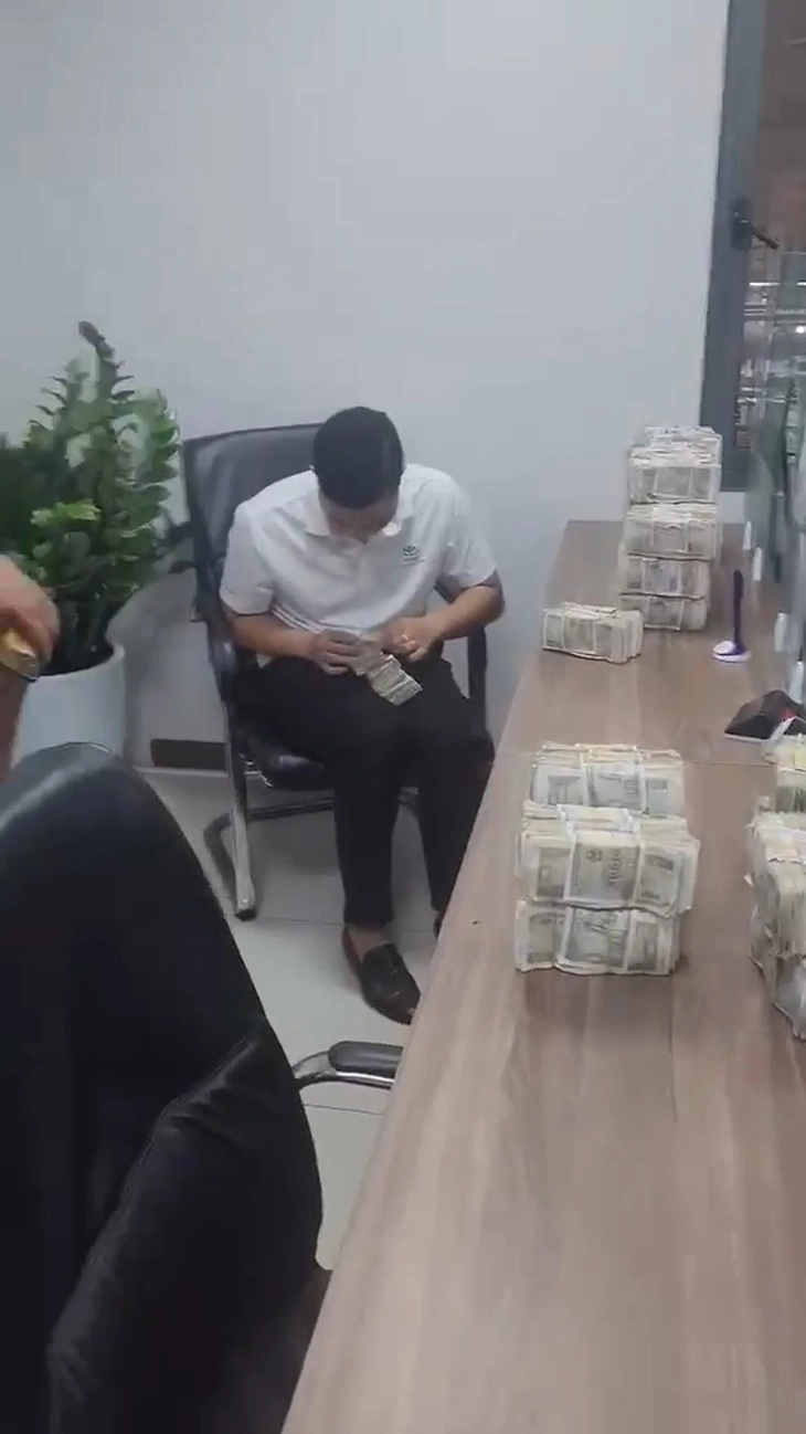 mua ô tô - Ảnh 3.