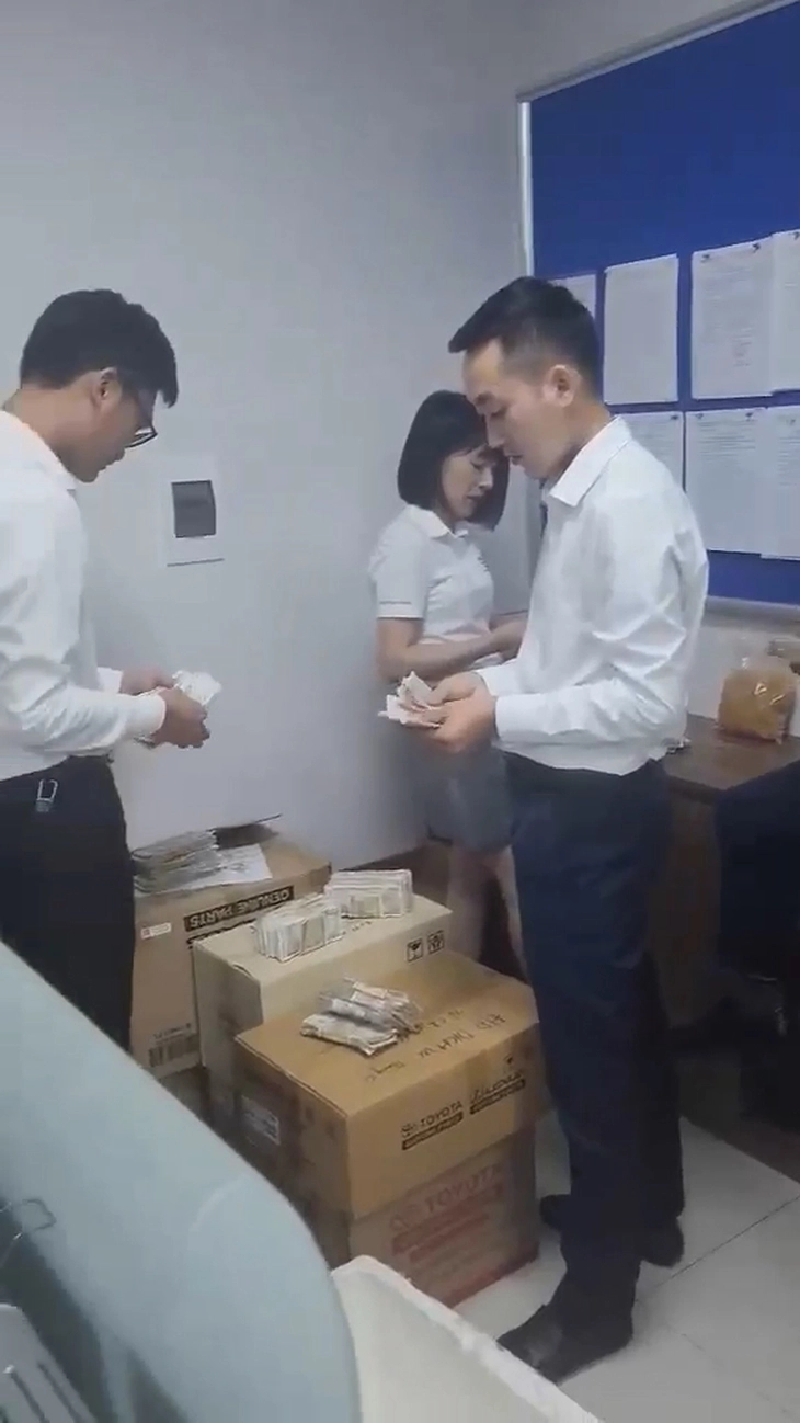 mua ô tô - Ảnh 4.
