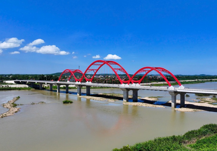 Trà Khúc - Ảnh 1.