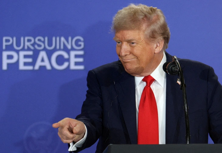 Thượng đỉnh Alaska kết thúc sớm, ông Putin hẹn ông Trump ở Matxcơva - Ảnh 3.