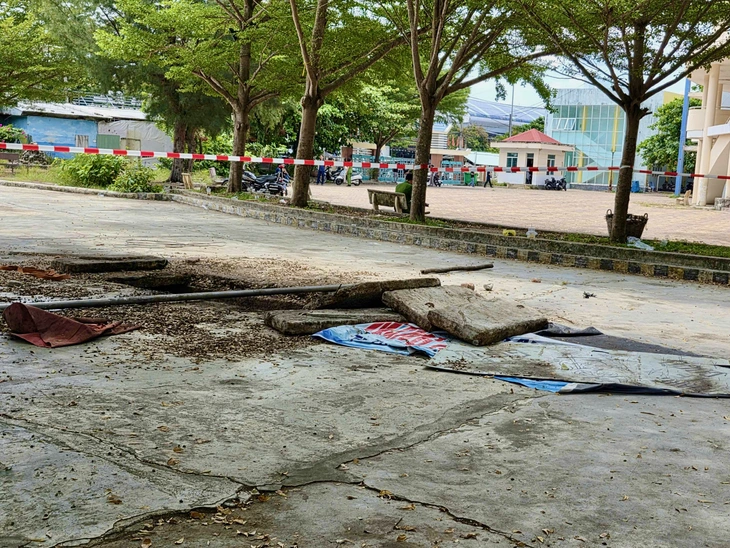 Sửa chữa hầm cống, 1 công nhân tử vong nghi do ngạt khí - Ảnh 1.