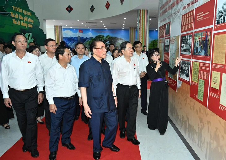 Chủ tịch Quốc hội - Ảnh 5.