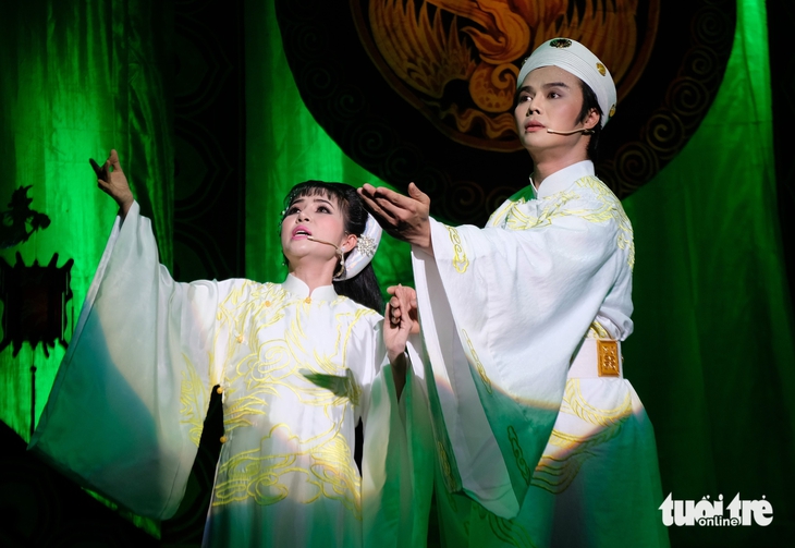 Chuông vàng vọng cổ - Ảnh 1.