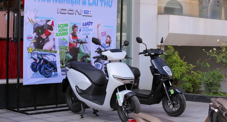 Honda ICON e: - Ảnh 1.