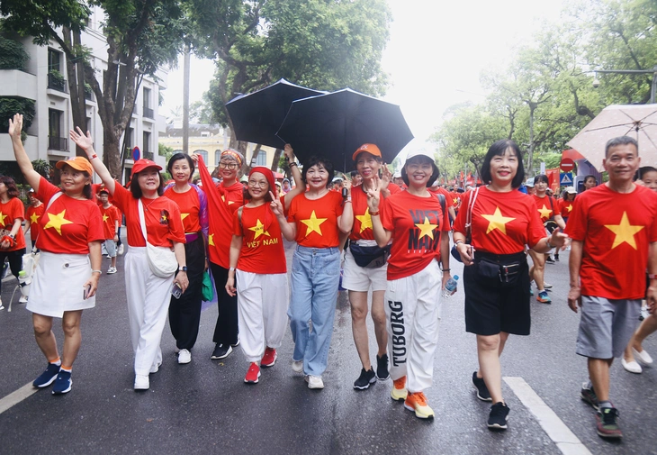 Cùng Việt Nam tiến bước - Ảnh 3.