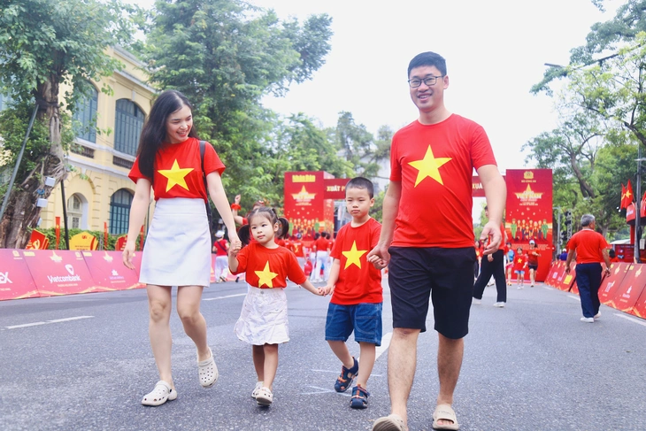 Cùng Việt Nam tiến bước - Ảnh 5.