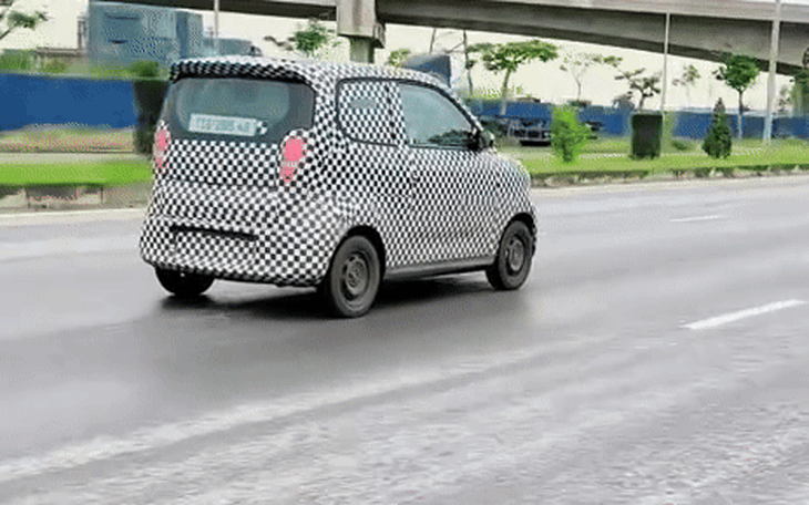 VinFast tặng 100.000 bộ decal Quốc kỳ mừng 80 năm Quốc khánh - Ảnh 5.