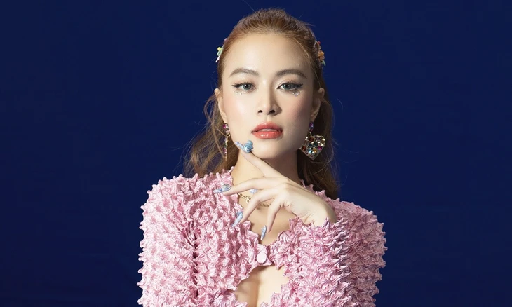 Hoàng Thùy Linh - Ảnh 2.