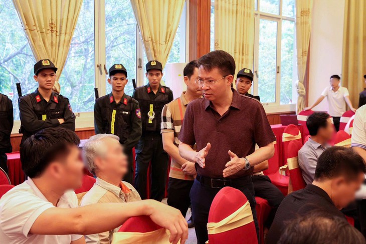  Thuê người nước ngoài đóng vai doanh nhân thành đạt để lừa đảo - Ảnh 4.