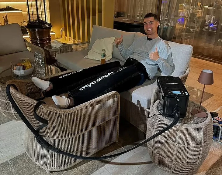 Vì sao Messi, Ronaldo đều ngủ hơn 10 giờ mỗi ngày - Ảnh 3.