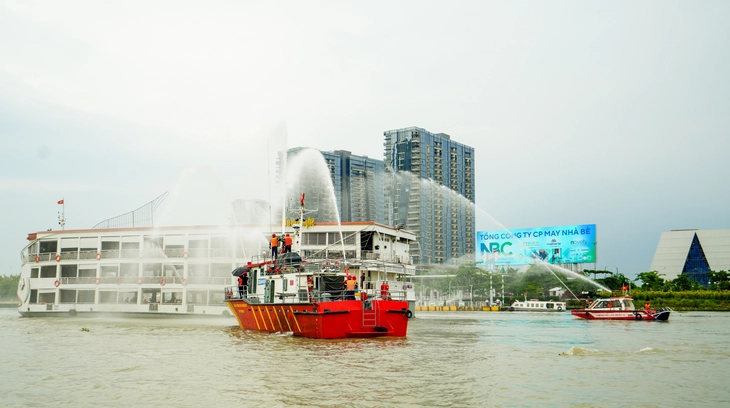Chiến sĩ quả cảm - Ảnh 3.