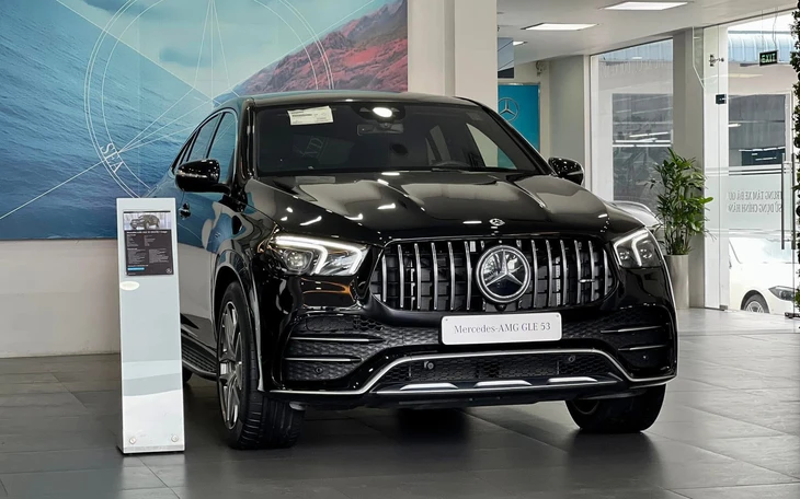 Mercedes-Benz GLE 400e ra mắt Việt Nam: Giá 4,669 tỉ đồng, có thể đi 110km không cần xăng - Ảnh 9.