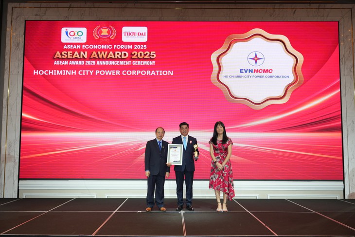 Ngành điện lực TP.HCM tiếp tục khẳng định vị thế tại ASEAN Award 2025 - Ảnh 1.