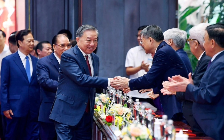 Tổng Bí thư Tô Lâm chủ trì gặp mặt nguyên lãnh đạo Đảng, Nhà nước - Ảnh 2.