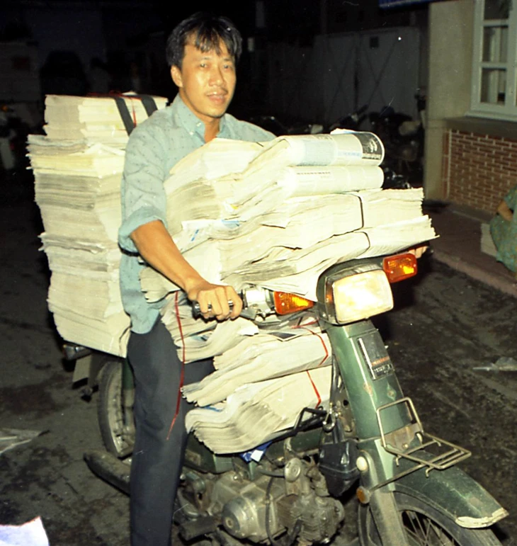 Nhìn con đường kinh tế báo chí từ Tuổi Trẻ - Kỳ 3: Kinh tế của nghề báo - Ảnh 4. kinh tế báo chí - Ảnh 4.