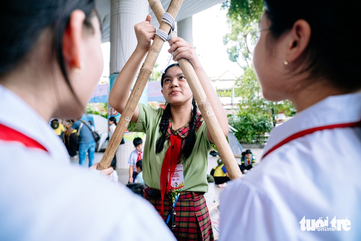 Chỉ huy Đội giỏi 'Tháng Tám, Độc Lập, Sao Vàng, Tiến Bước' cùng tranh tài - Ảnh 2.