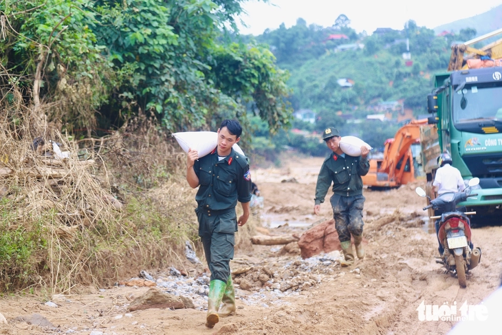 công an nhân dân - Ảnh 18.