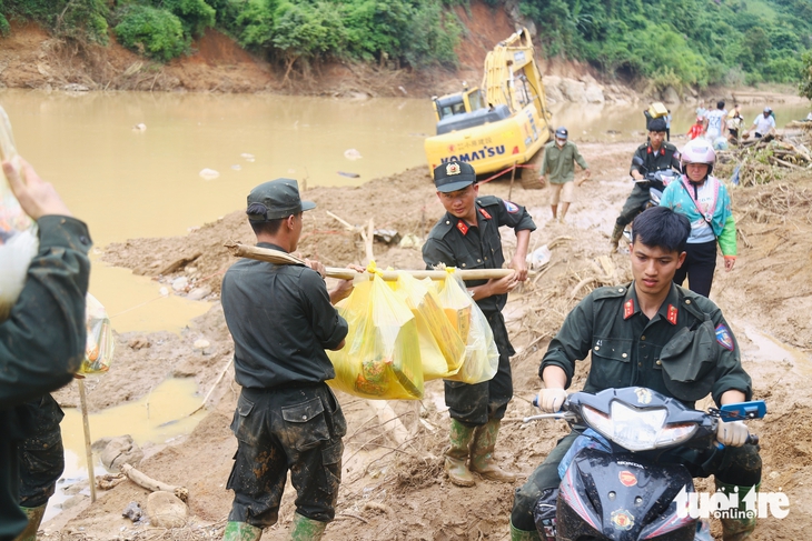 công an nhân dân - Ảnh 22.