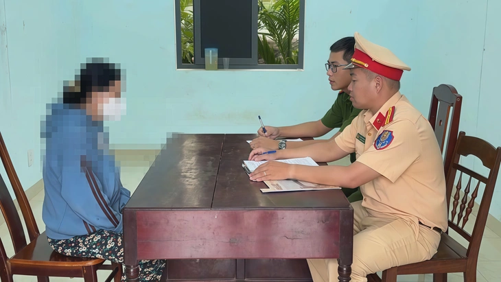 Tìm ra phụ nữ gây tai nạn cho người bán vé số rồi bỏ trốn- Ảnh 2.