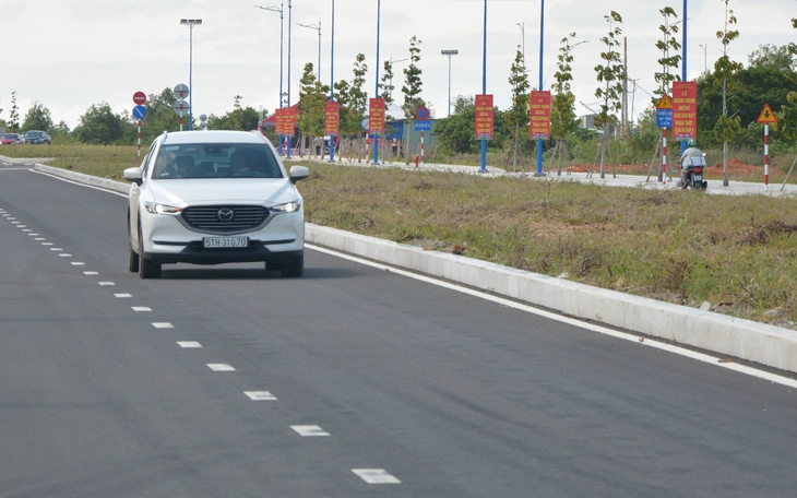 Vì sao cần tăng tốc xây sân bay? - Ảnh 4.