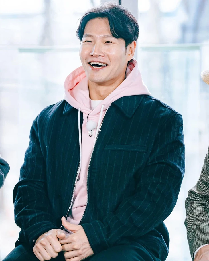 Kim Jong Kook - Ảnh 2.